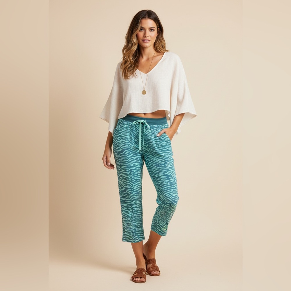 LuLaRoe Cozy Crystal Crop Jogger